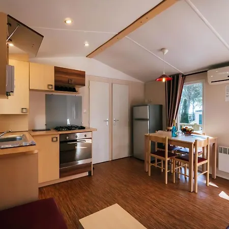 Camping - Mobile Homes By Lifestyle Holidays * Calella De Palafrugell